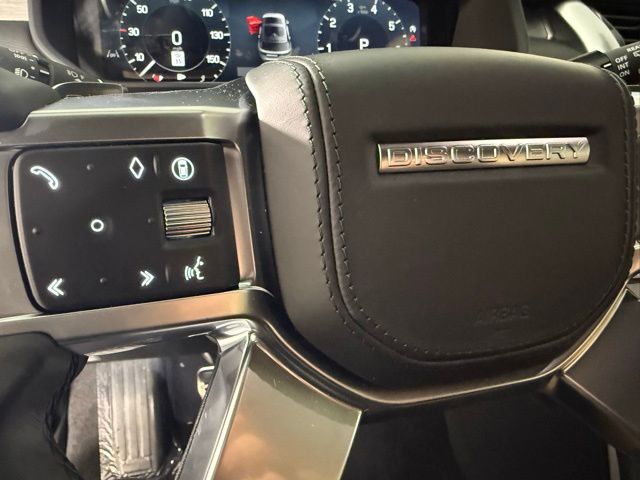 2026 Land Rover Discovery Gemini Edition - Photo 17