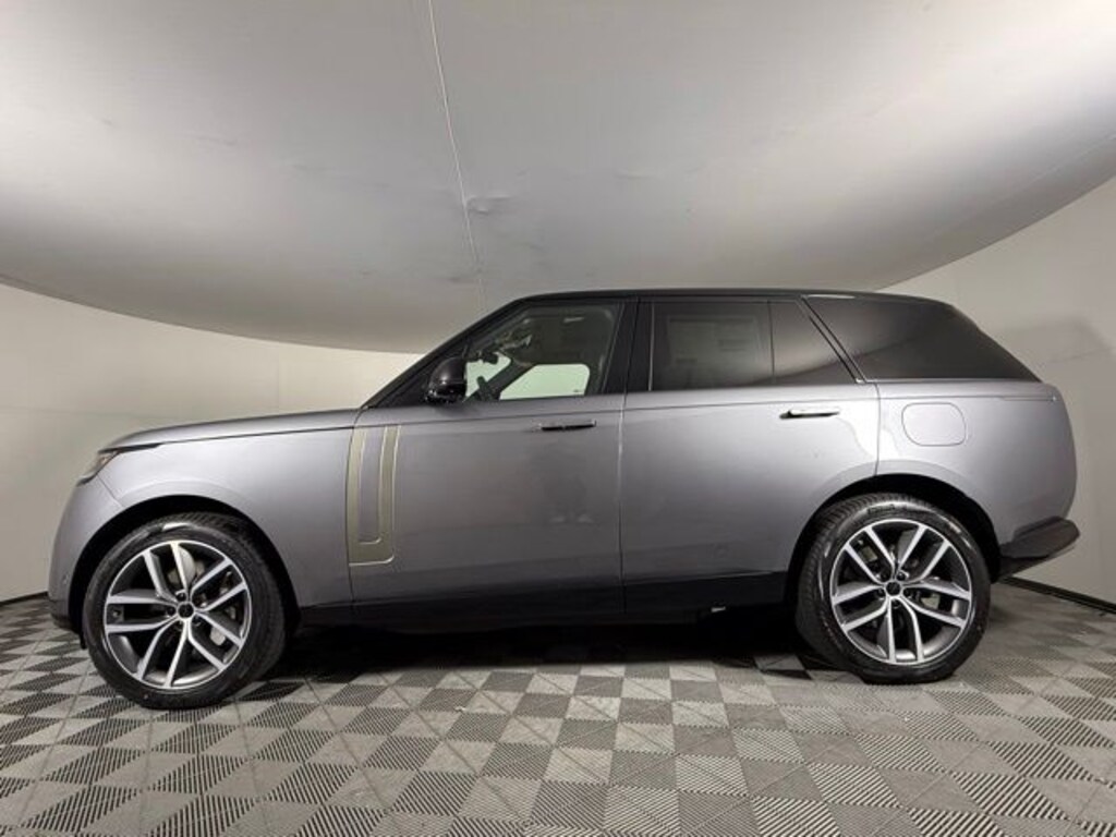 New 2026 Land Rover Range Rover SE Phev SUV