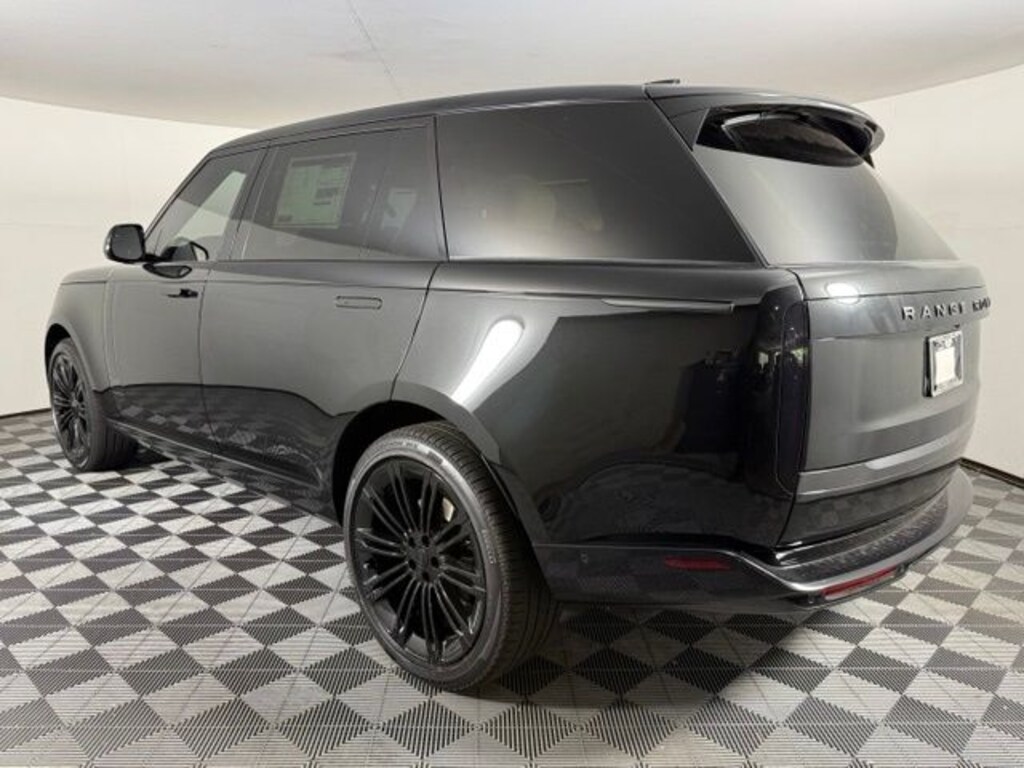 New 2026 Land Rover Range Rover SE 7 Seats SUV