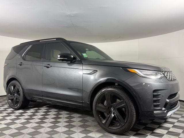 2026 Land Rover Discovery Gemini Edition - Photo 10