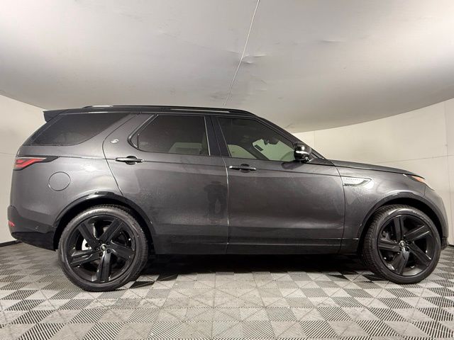 2026 Land Rover Discovery Gemini Edition - Photo 9