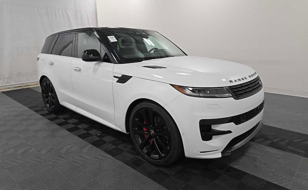 Used 2025 Land Rover Range Rover Sport P460 Dynamic SE SUV