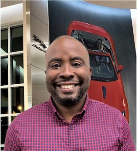 Staff member ELDRIC BROWN from ID_2b5b3940fc0a
