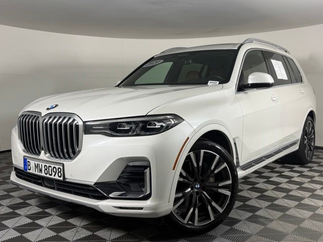 2020 BMW X7 xDrive40i's photo