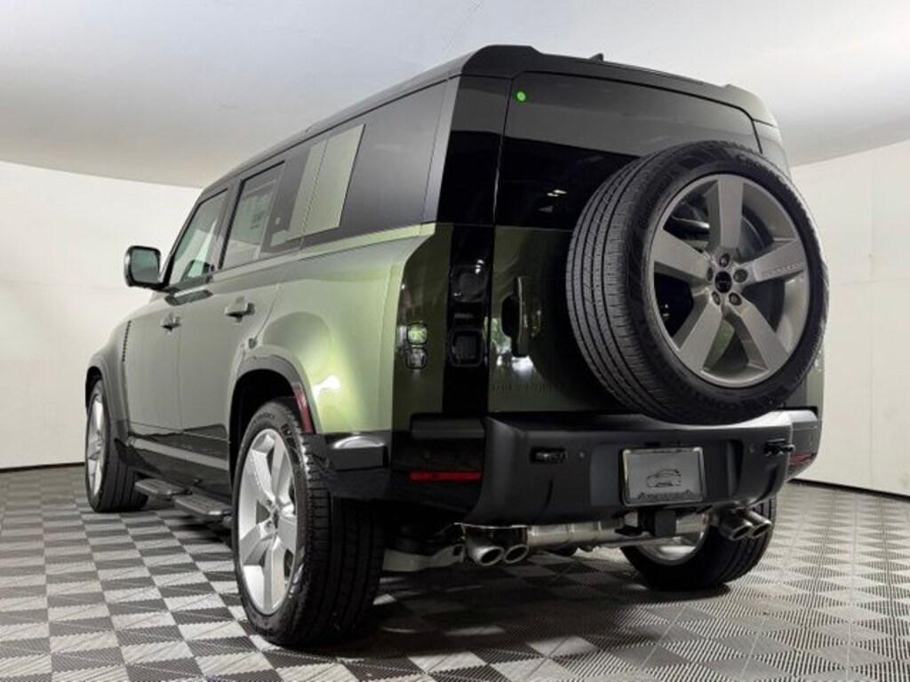 New 2026 Land Rover Defender 110 X-Dynamic SE 500PS