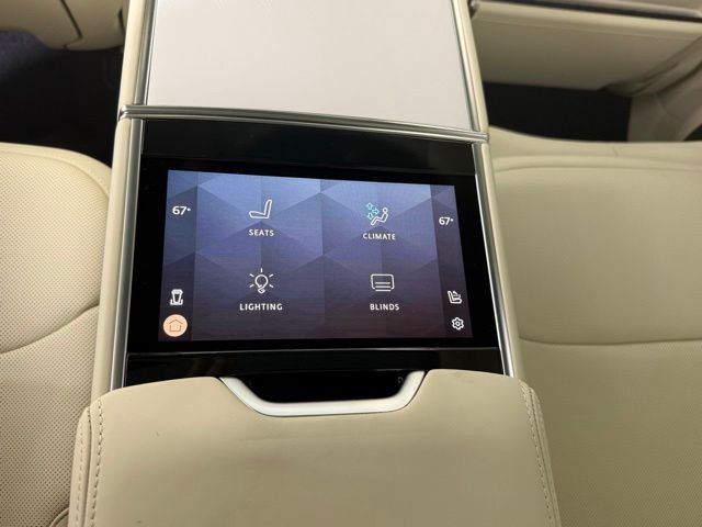 2026 Land Rover Range Rover SV - Photo 27