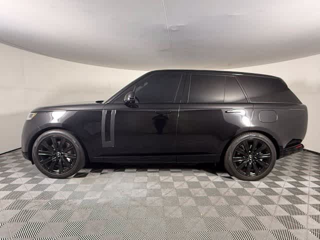 Used 2025 Land Rover Range Rover P550e SE SUV