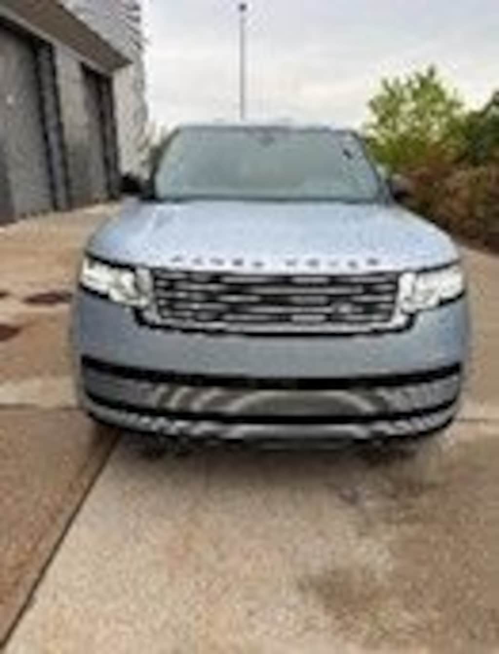 Used 2024 Land Rover Range Rover SV Long Wheel Base
