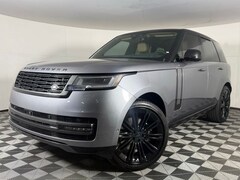 2026 Land Rover Range Rover SE SUV