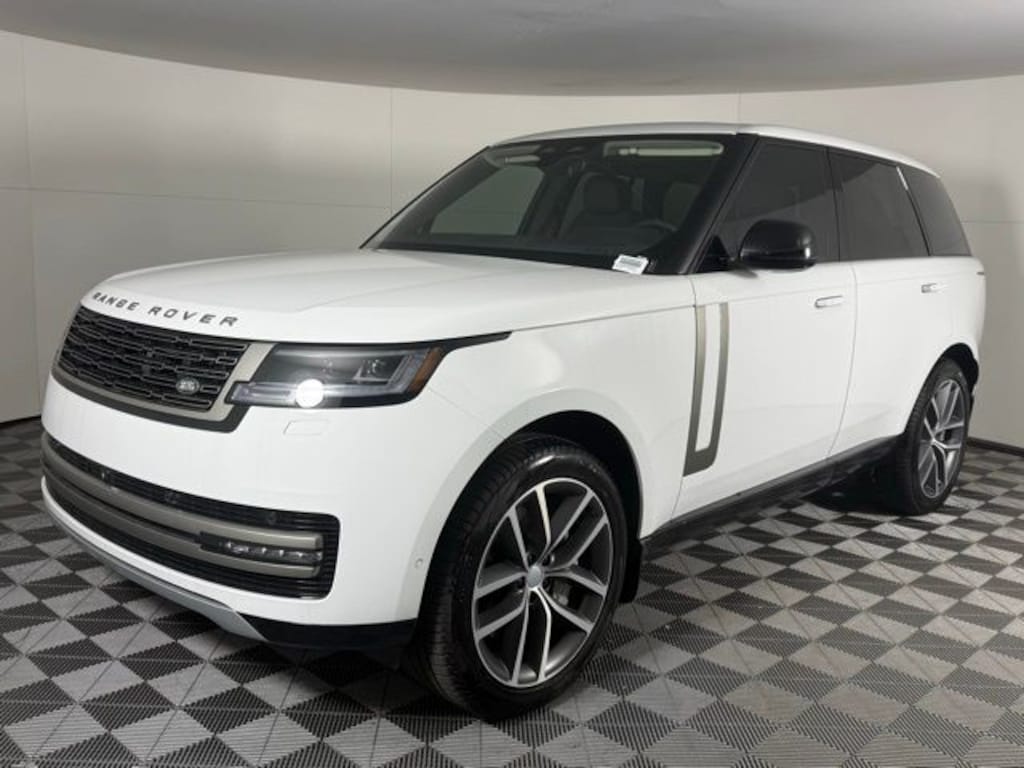 New 2025 Land Rover Range Rover SE SUV
