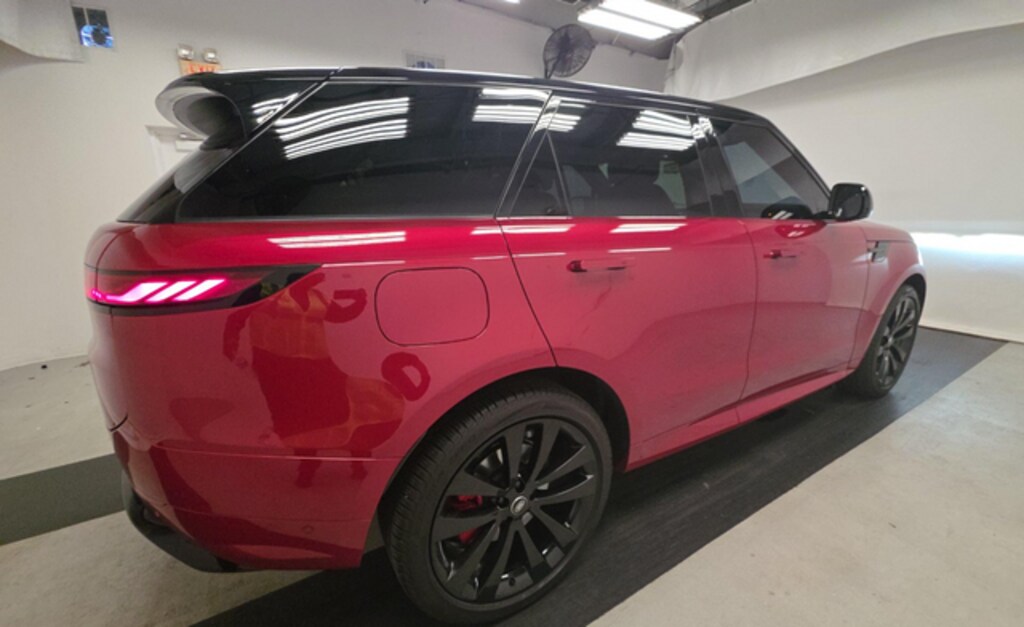 Used 2024 Land Rover Range Rover Sport Dynamic SE SUV