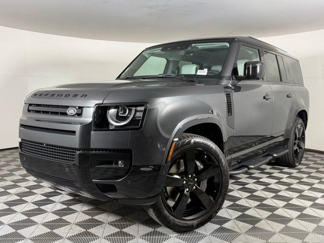2026 Land Rover Defender 130 X-Dynamic SE P400's photo