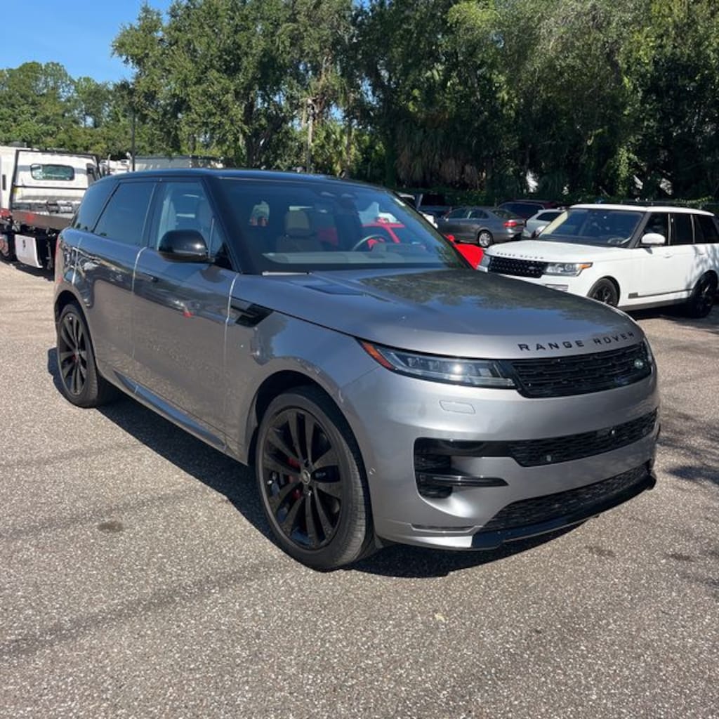 Used 2025 Land Rover Range Rover Sport Plug-in Hybrid Dynamic SE SUV