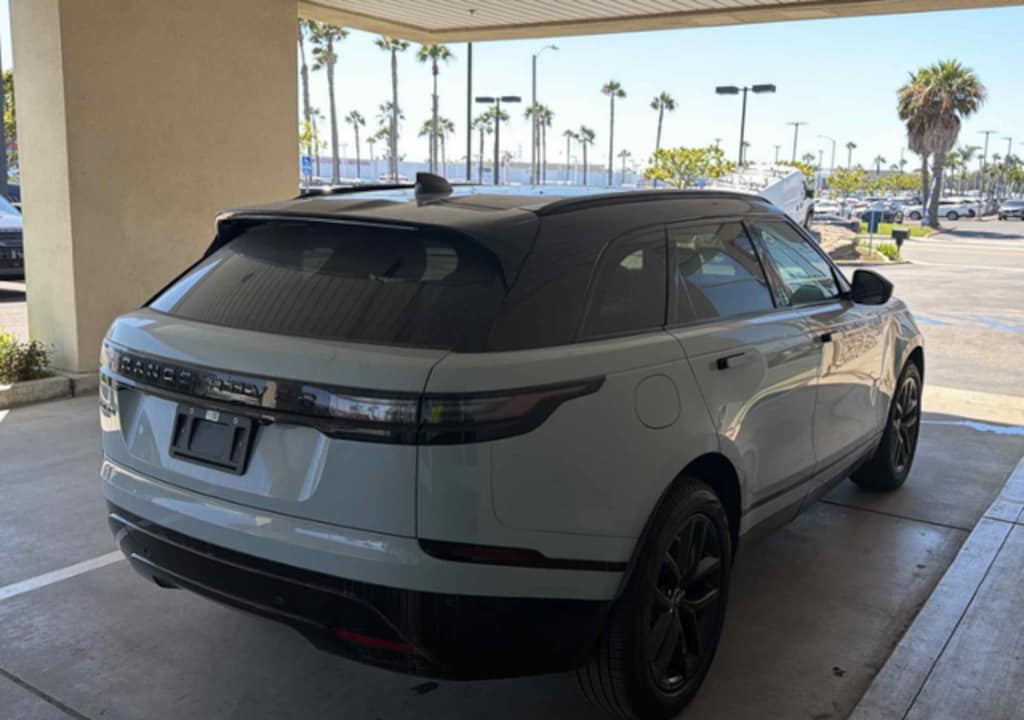 Used 2025 Land Rover Range Rover Velar Dynamic SE SUV