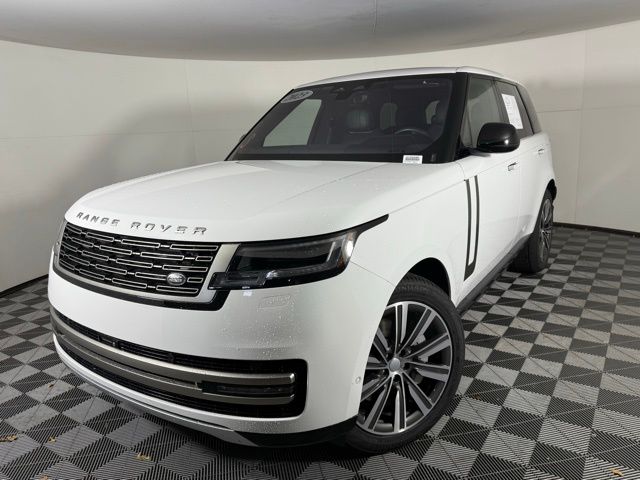 2023 Land Rover Range Rover SE's photo