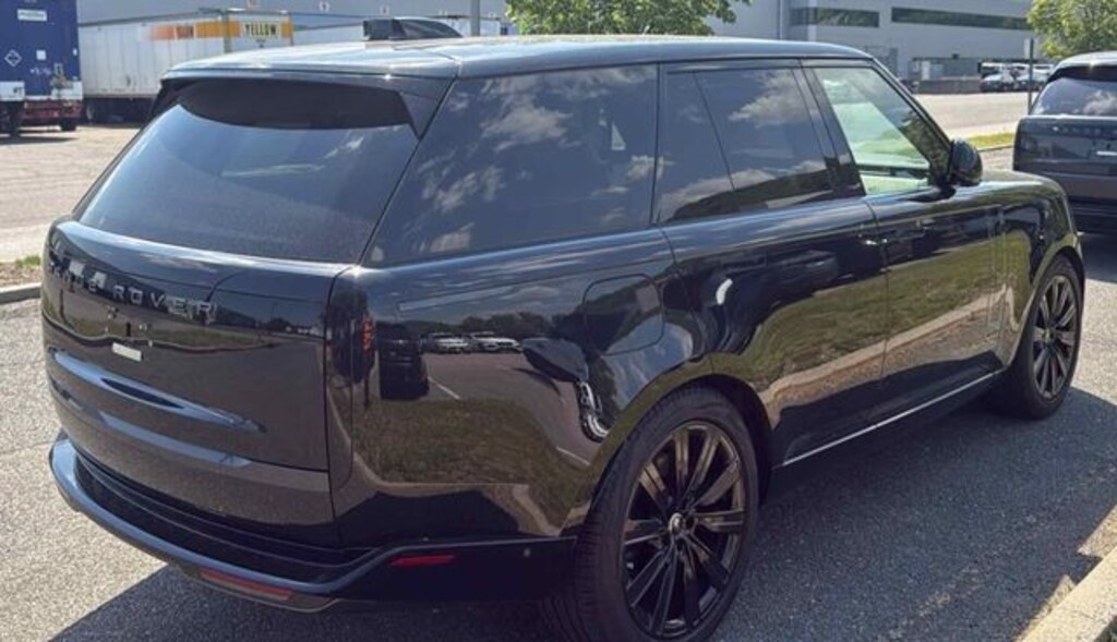Used 2025 Land Rover Range Rover Plug-In Hybrid Autobiography SUV