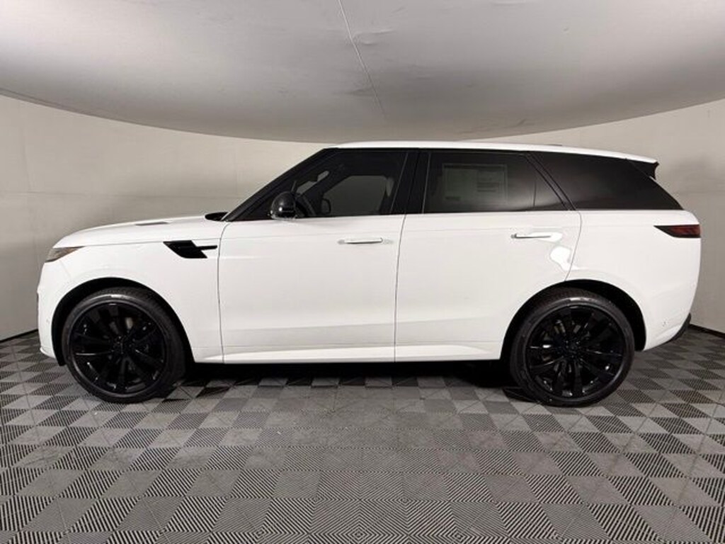 New 2026 Land Rover Range Rover Sport Dynamic SE SUV