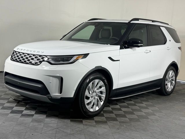 2025 Land Rover Discovery S photo 2