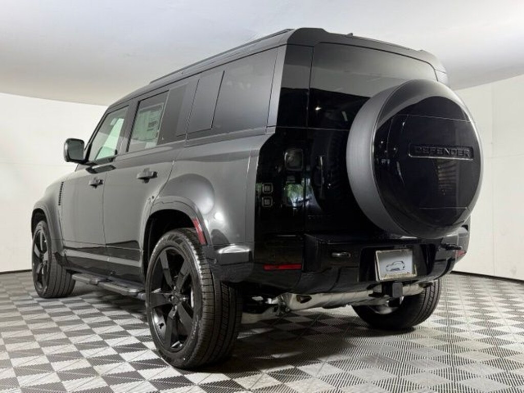 New 2026 Land Rover Defender 110 X-Dynamic SE SUV