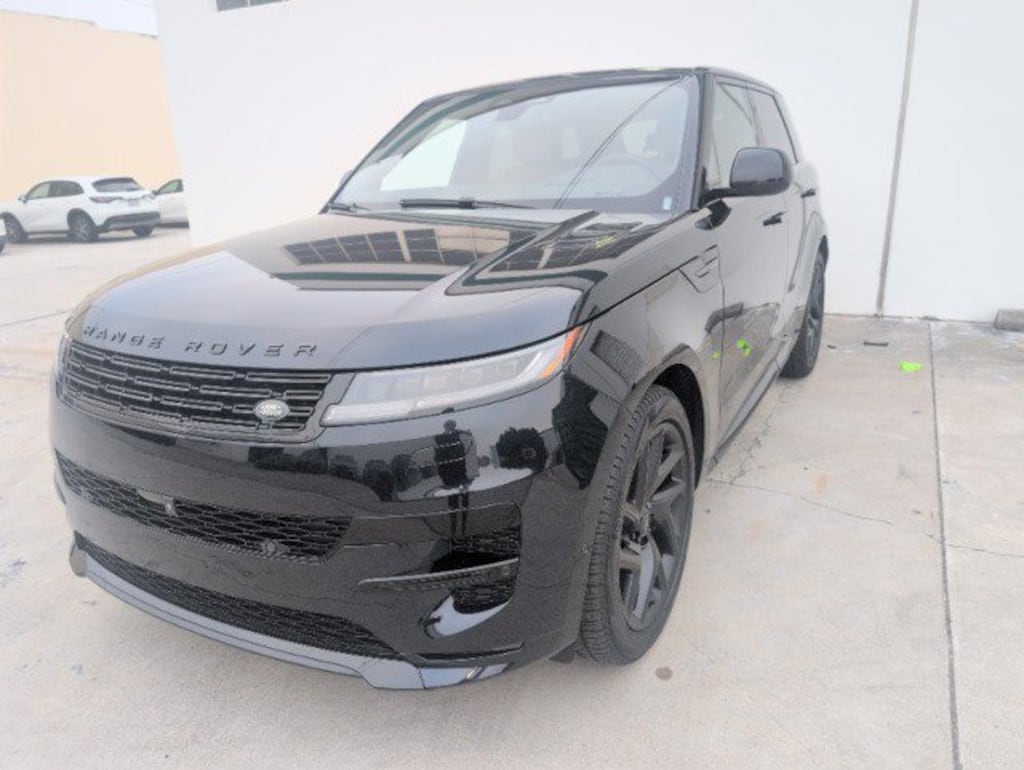 Used 2026 Land Rover Range Rover Sport Dynamic SE SUV