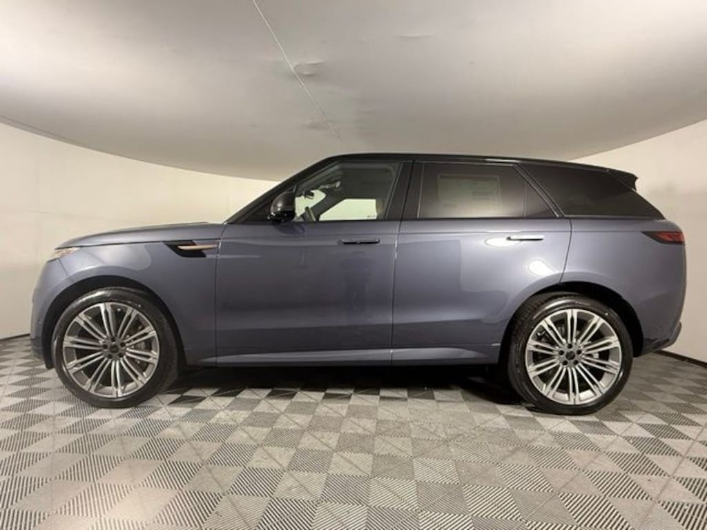 New 2026 Land Rover Range Rover Sport Dynamic SE SUV