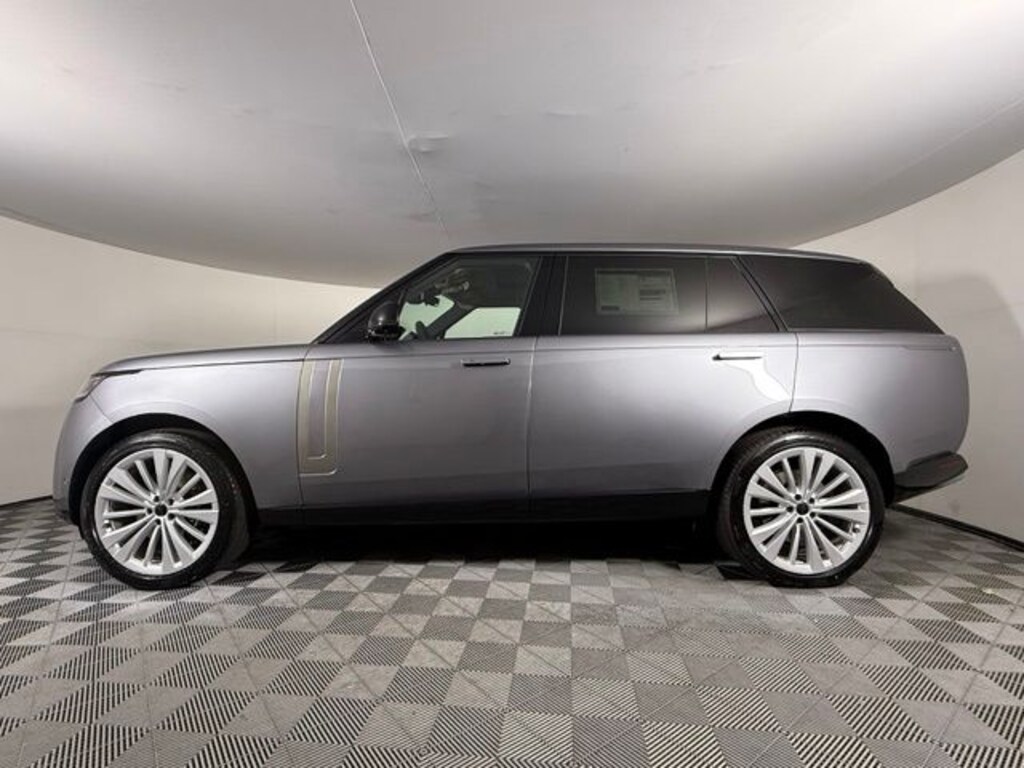 New 2026 Land Rover Range Rover SE 7 Seats 530PS