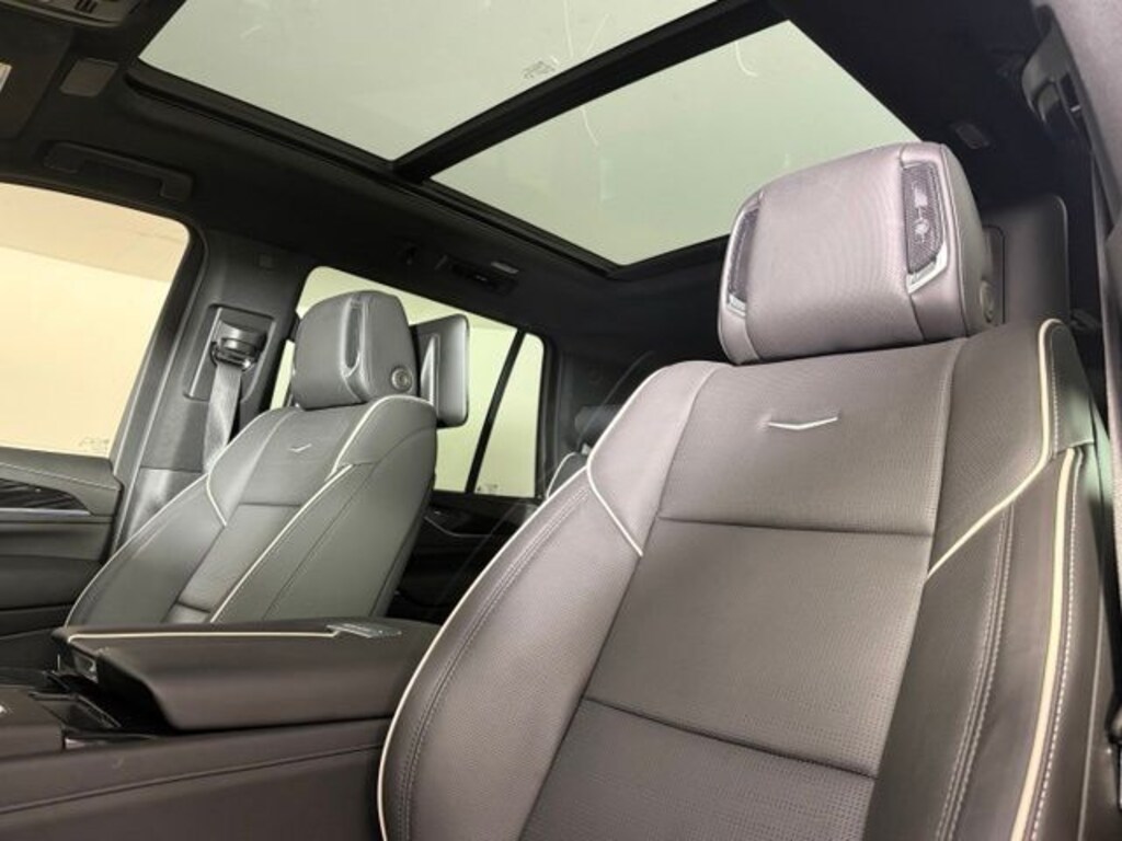 Used 2024 Cadillac Escalade Sport SUV