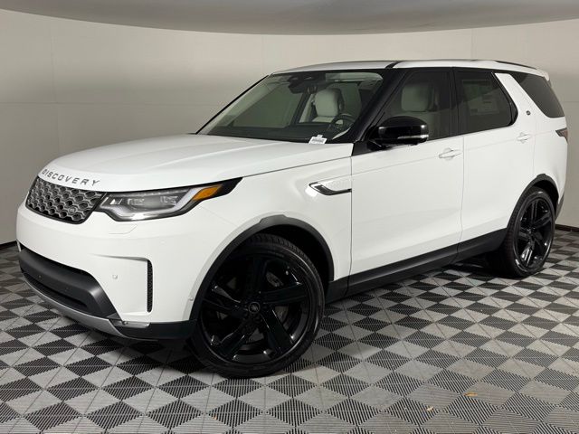 2026 Land Rover Discovery P300 S's photo