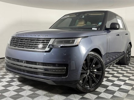 2025 Land Rover Range Rover Plug-In Hybrid SE SUV
