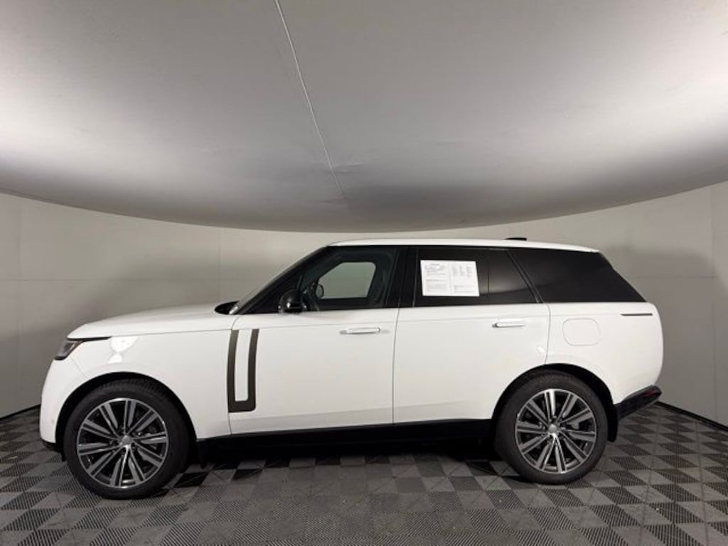 Used 2023 Land Rover Range Rover Plug-In Hybrid SE SUV