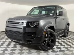 2026 Land Rover Defender 90 V8 SUV