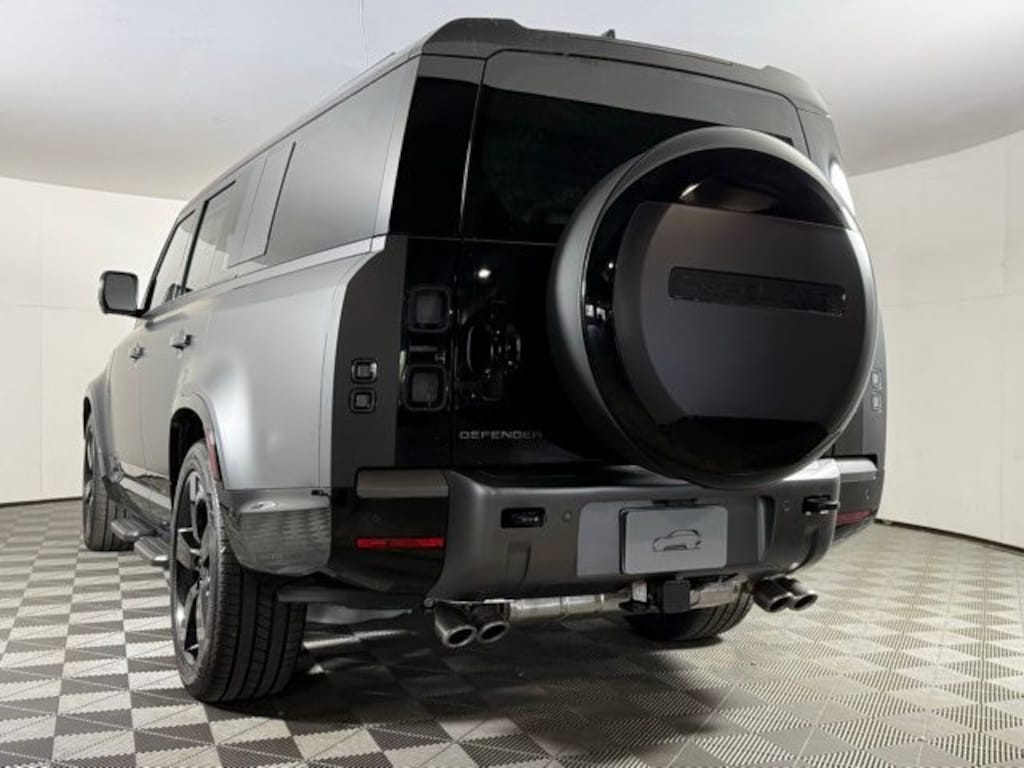 New 2026 Land Rover Defender 130 V8 SUV