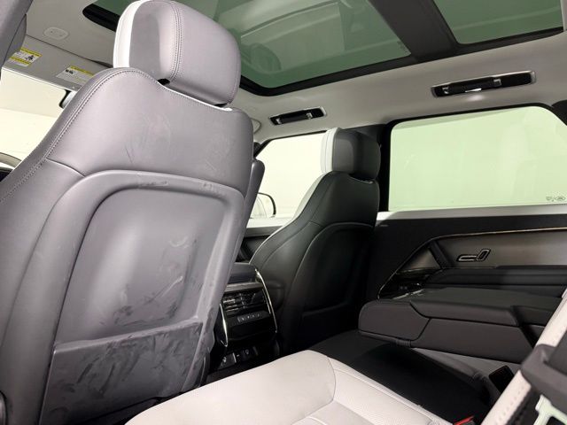 2025 Land Rover Range Rover Sport Dynamic SE - Photo 25