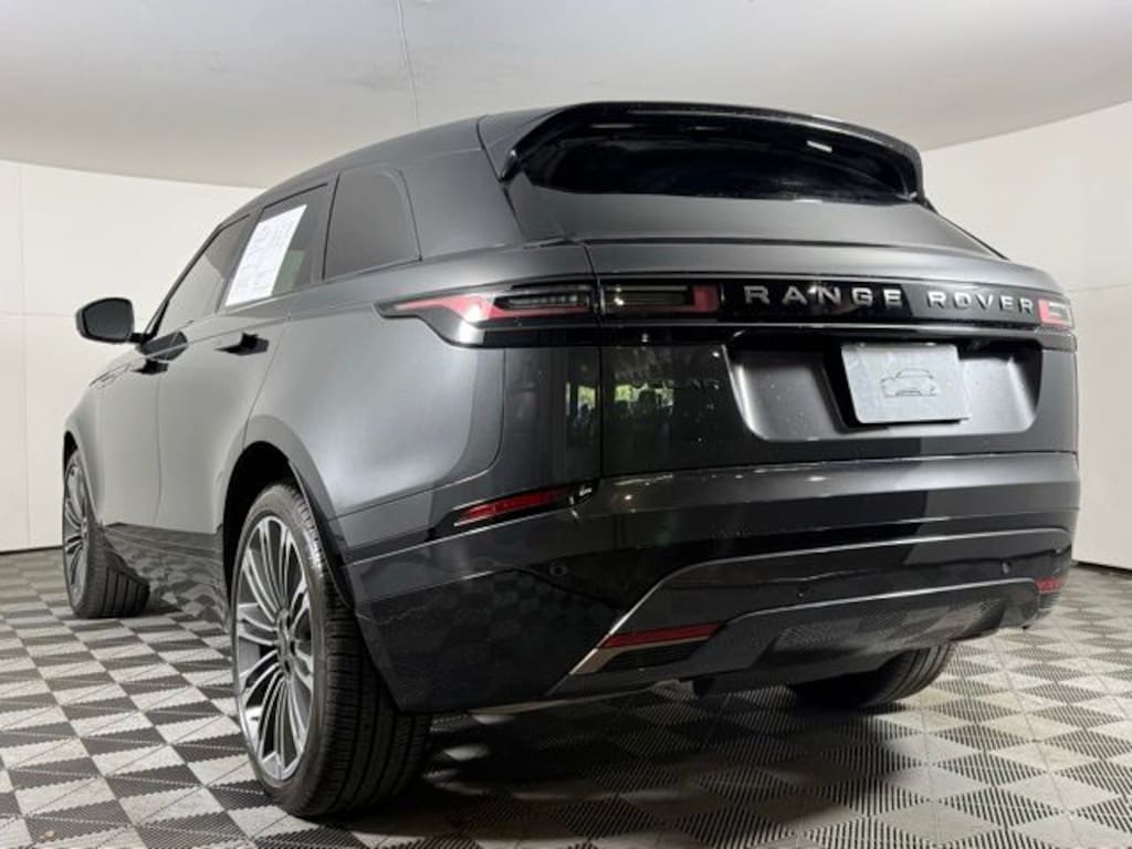 Used 2024 Land Rover Range Rover Velar Dynamic SE SUV