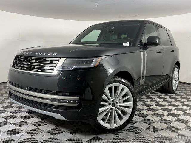 2026 Land Rover Range Rover 3.0 SE SWB's photo