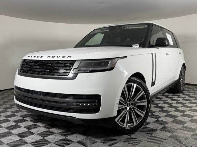 2025 Land Rover Range Rover 3.0 SE LWB 7's photo