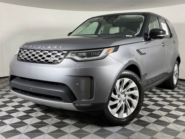 2025 Land Rover Discovery P300 S's photo