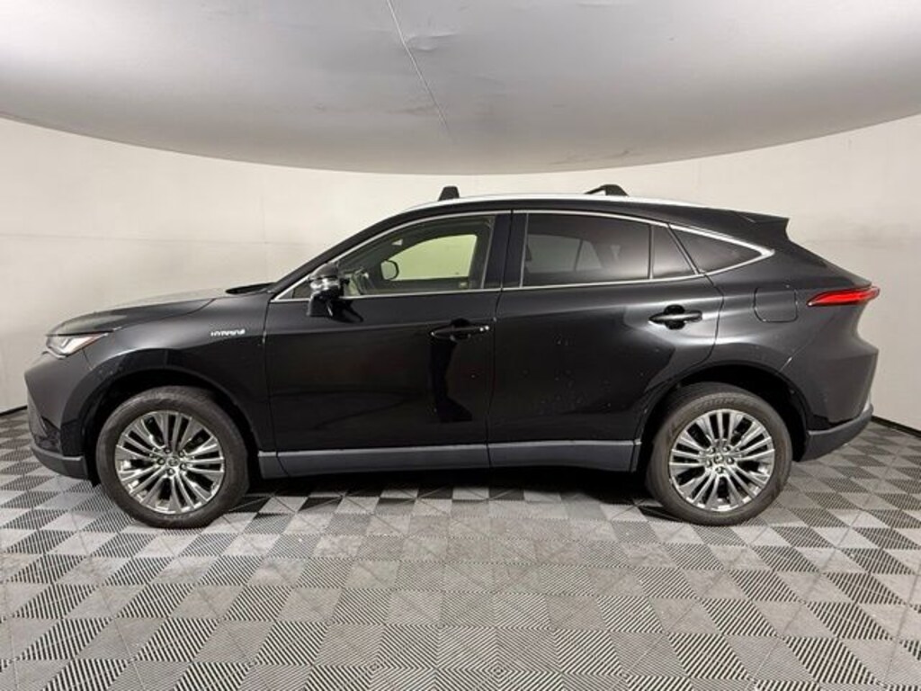 Used 2021 Toyota Venza Limited SUV