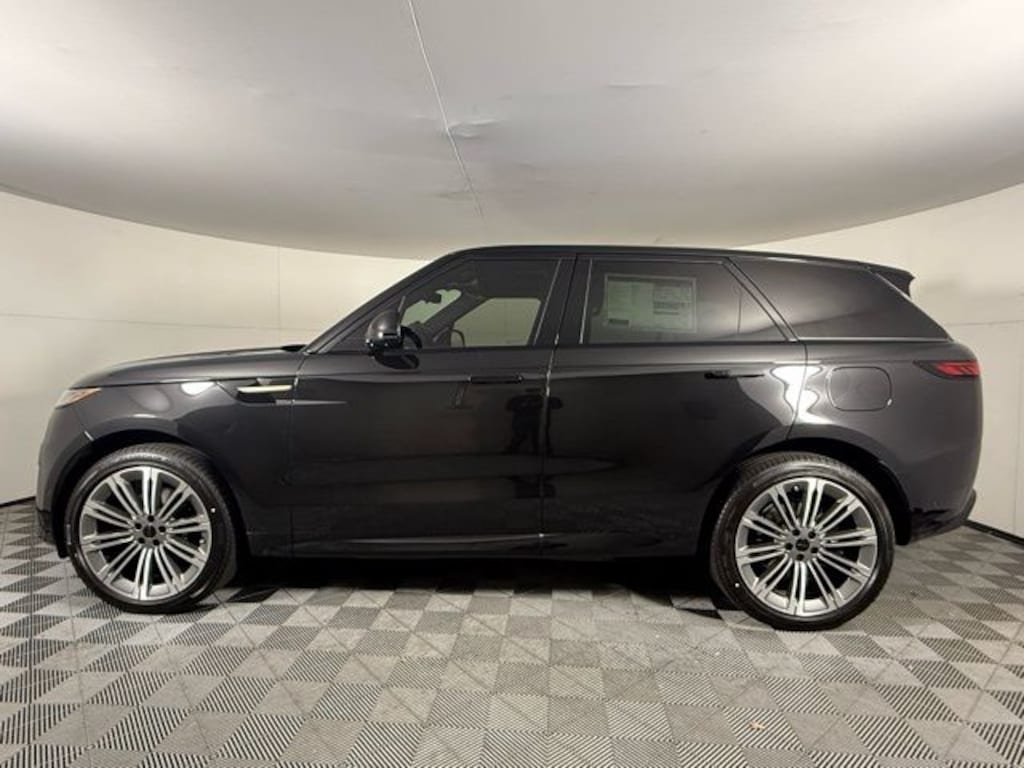 New 2026 Land Rover Range Rover Sport Dynamic SE SUV