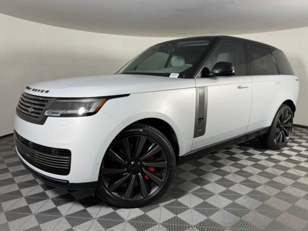 New 2026 Land Rover Range Rover SV Signature Suite SUV
