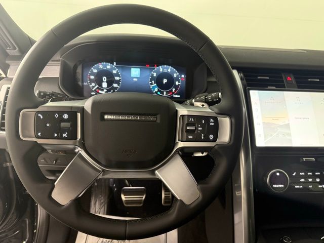2026 Land Rover Discovery Gemini Edition - Photo 16