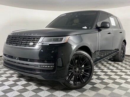 2025 Land Rover Range Rover SE LWB 7 Seats