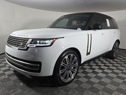 2025 Land Rover Range Rover SE SUV