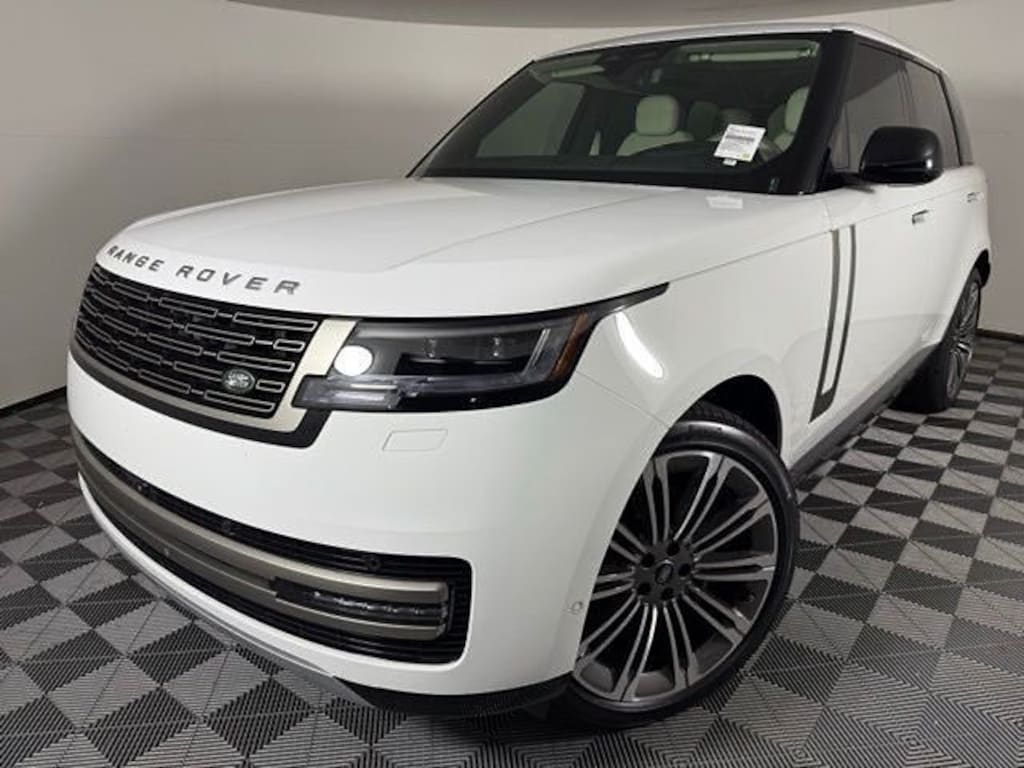 New 2025 Land Rover Range Rover SE SUV