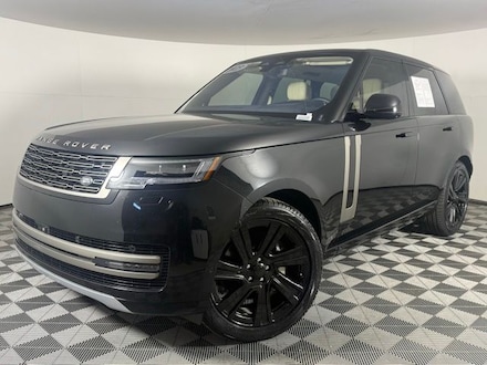 2023 Land Rover Range Rover SE SUV