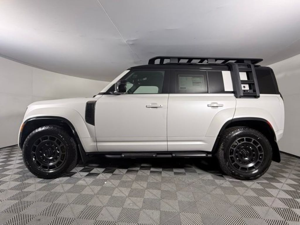 New 2026 Land Rover Defender 110 Octa SUV