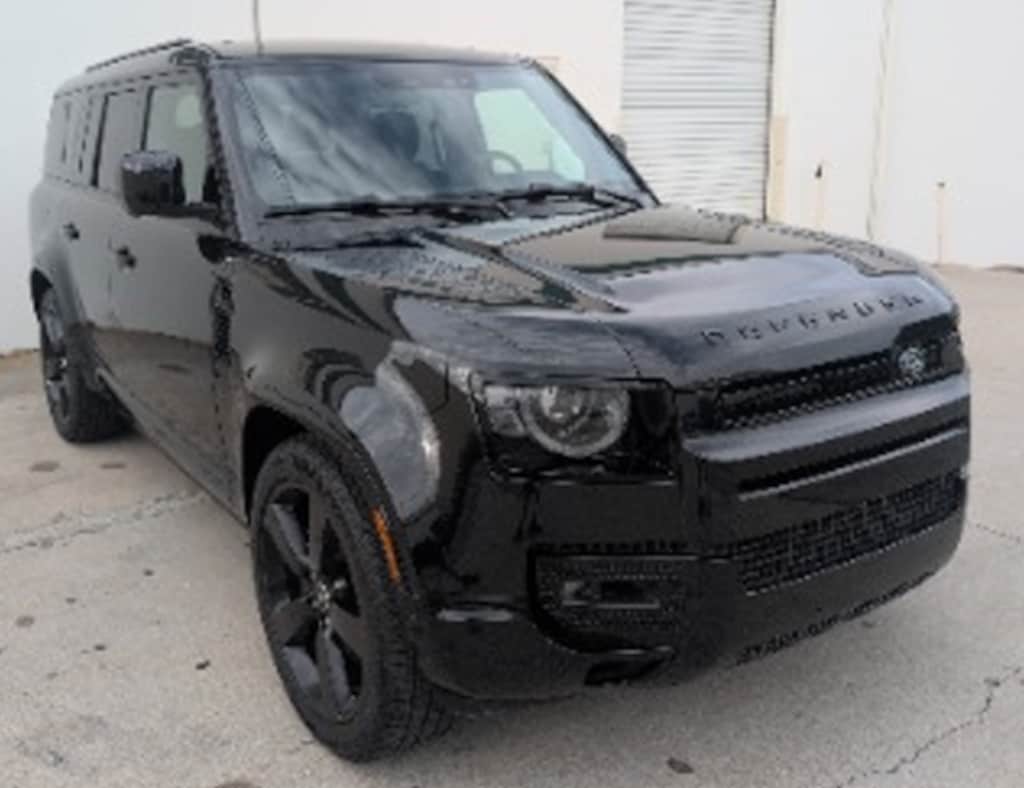 Used 2025 Land Rover Defender 130 X-Dynamic SE SUV
