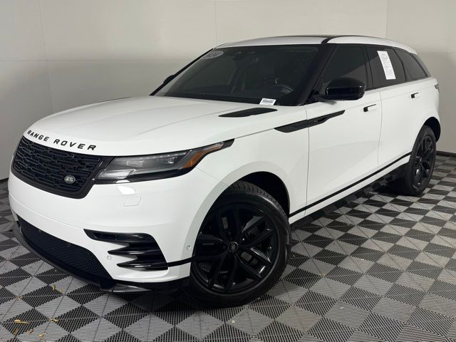 2024 Land Rover Range Rover Velar Dynamic SE's photo