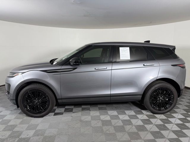 2025 Land Rover Range Rover Evoque S photo 4