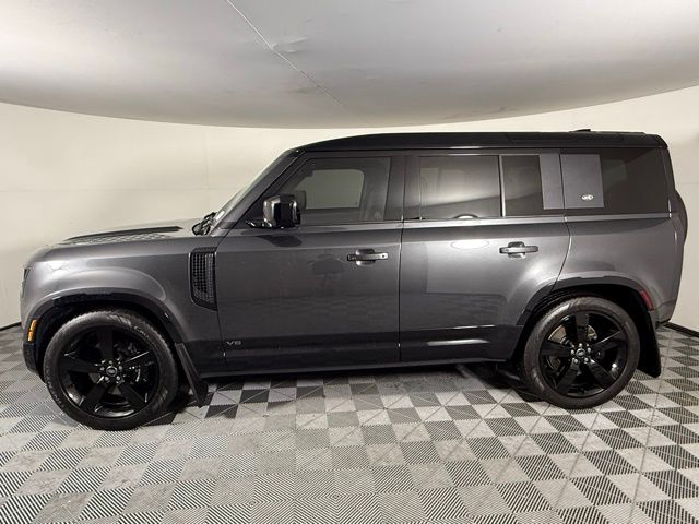 2023 Land Rover Defender 110 Carpathian Edition photo 4